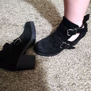 Shoes .  Fit 1/2 size bigger